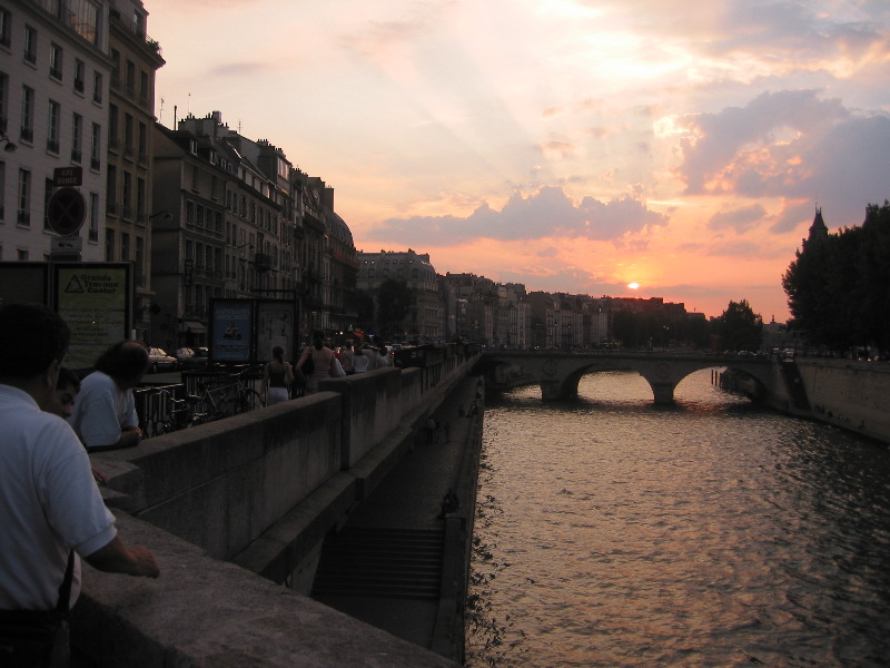 Sunset Pont St Michel
